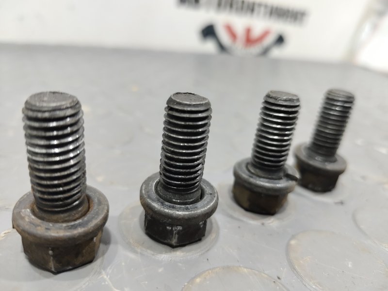 Болт карданного вала, 1000 рублей, Красноярск