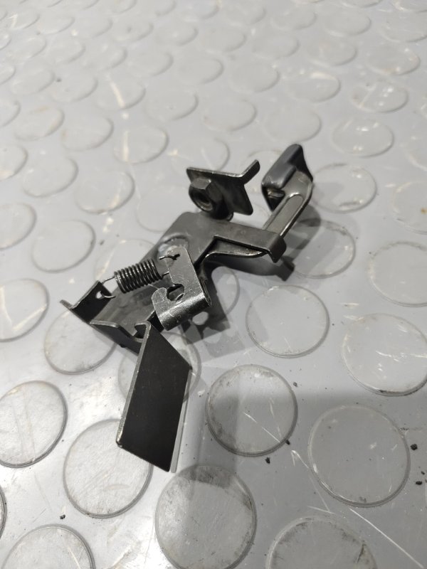 Рычаг открывания бензобака, 1500 рублей, Красноярск