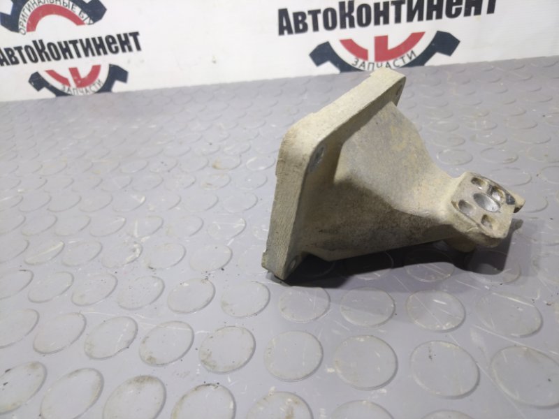 Кронштейн двигателя, 2000 рублей, Красноярск