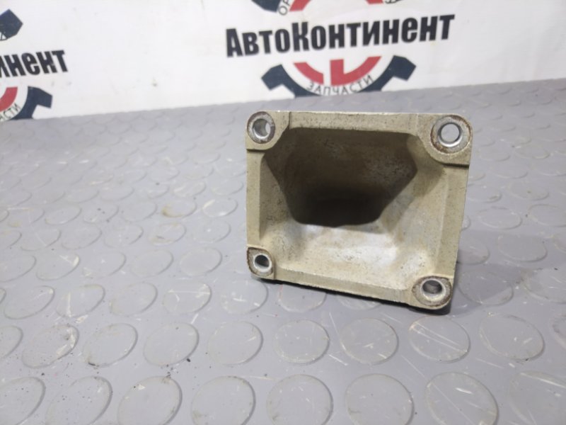 Кронштейн двигателя, 2000 рублей, Красноярск