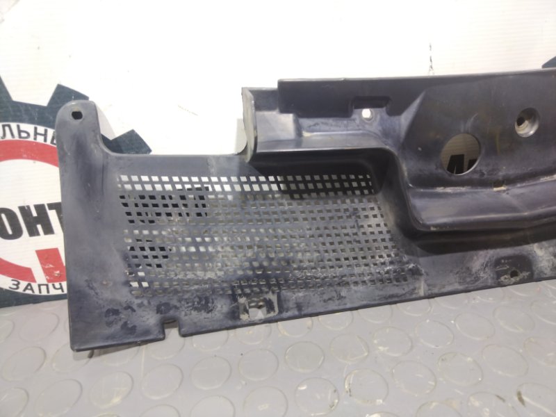 Решетка под лобовое стекло, 2300 рублей, Красноярск