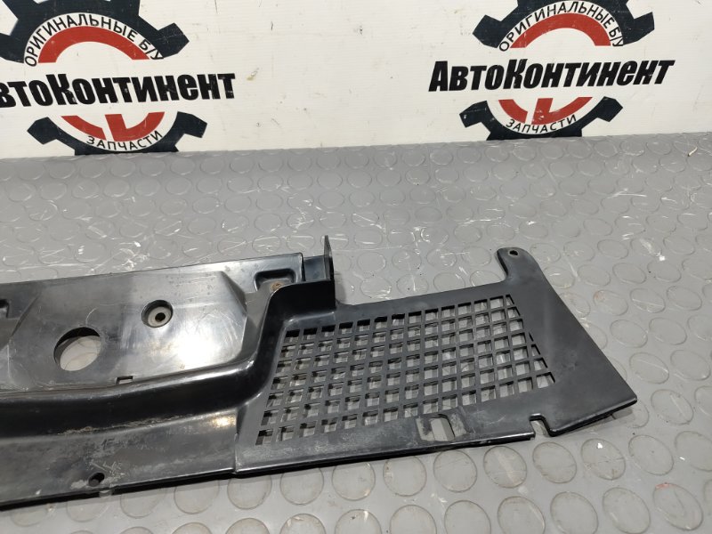 Решетка под лобовое стекло, 2000 рублей, Красноярск