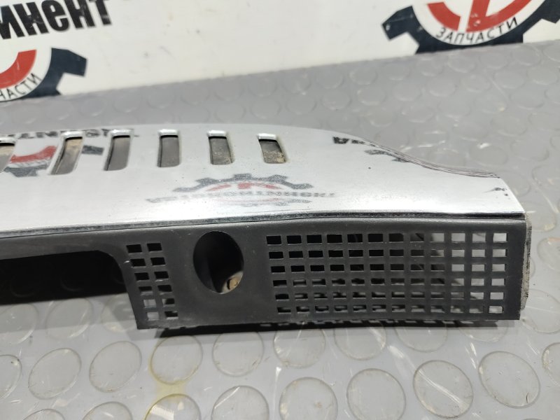 Решетка под лобовое стекло, 2300 рублей, Красноярск