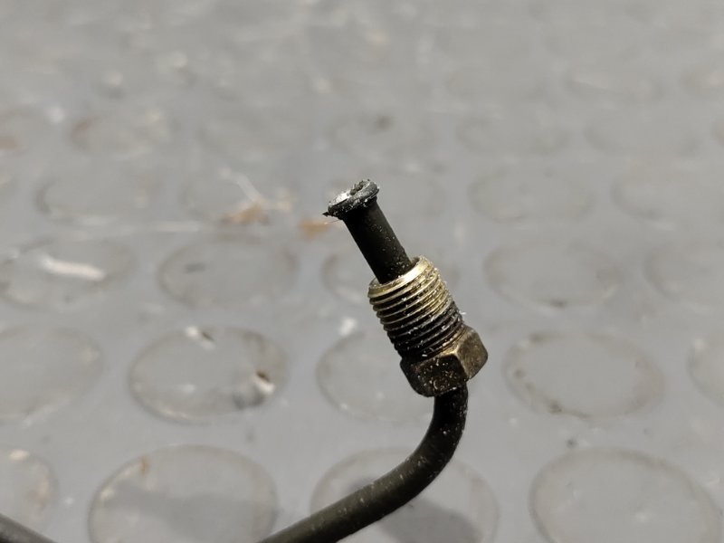 Трубка сцепления, 2000 рублей, Красноярск