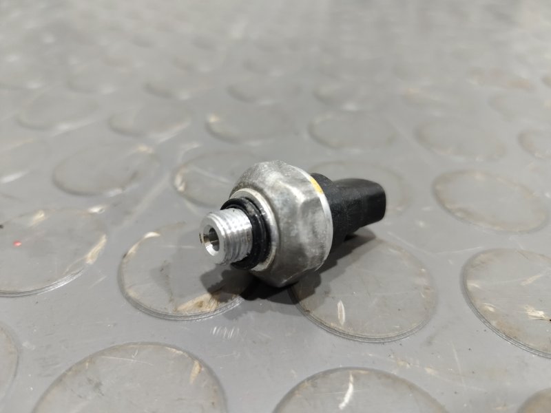 Датчик давления в системе кондиционирования, 1000 рублей, Красноярск