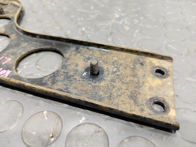 Кронштейн бампера, 3000 рублей, Красноярск