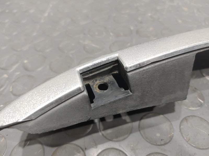 Решетка под лобовое стекло, 2000 рублей, Красноярск