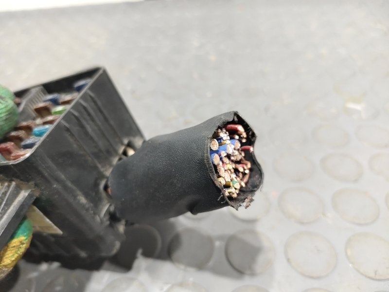 Блок предохранителей, 900 рублей, Красноярск