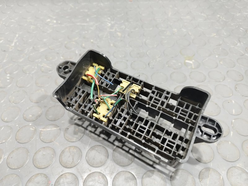 Блок предохранителей, 700 рублей, Красноярск