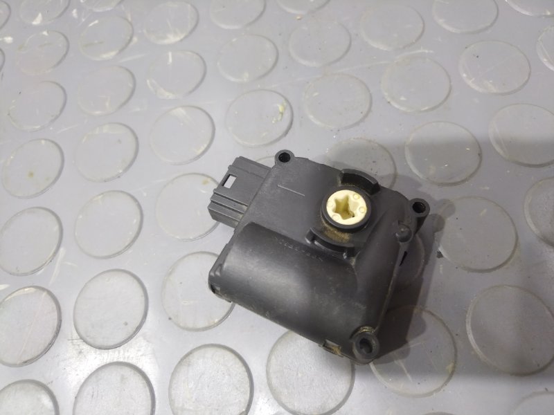 Привод заслонок отопителя, 500 рублей, Красноярск