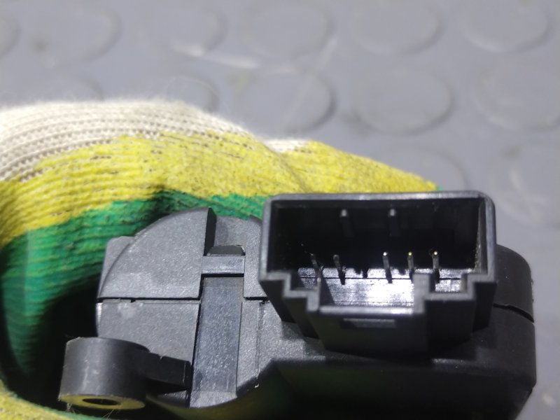 Привод заслонок отопителя, 500 рублей, Красноярск