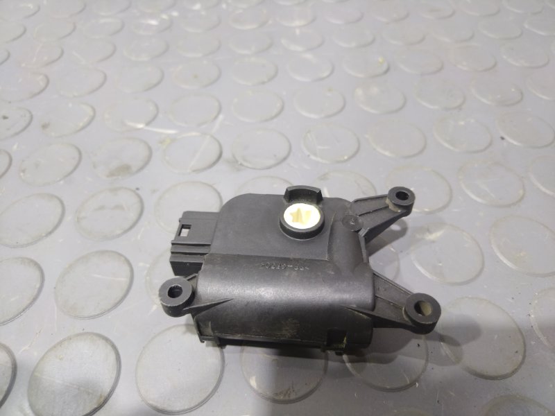 Привод заслонок отопителя, 500 рублей, Красноярск