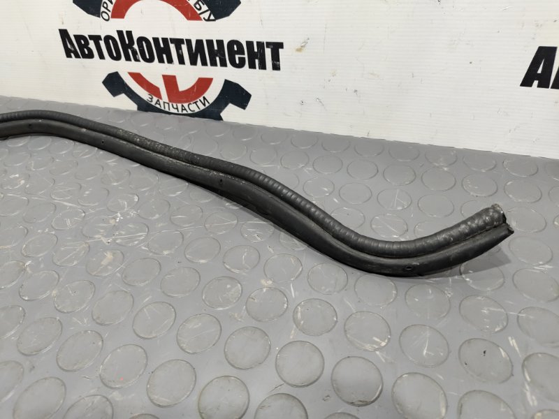 уплотнительная резинка решетки под лобовое сткло, 500 рублей, Красноярск