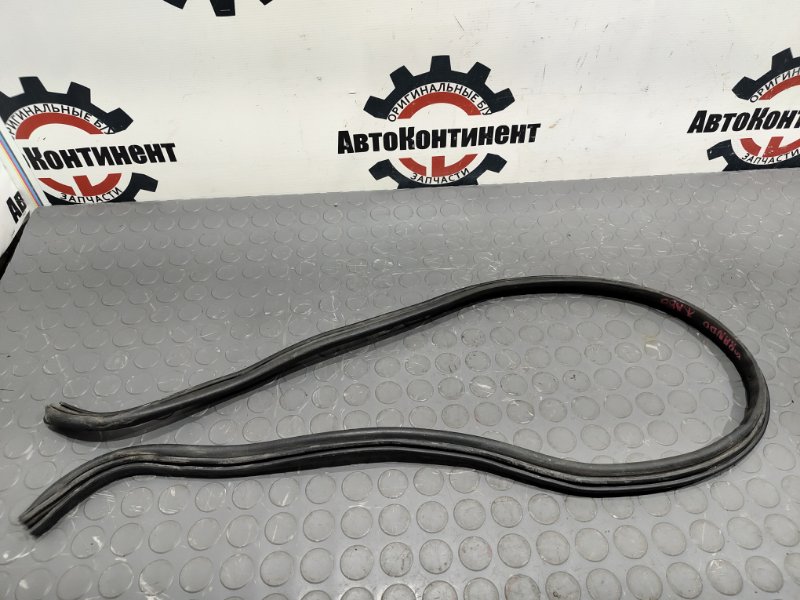 уплотнительная резинка решетки под лобовое сткло, 500 рублей, Красноярск