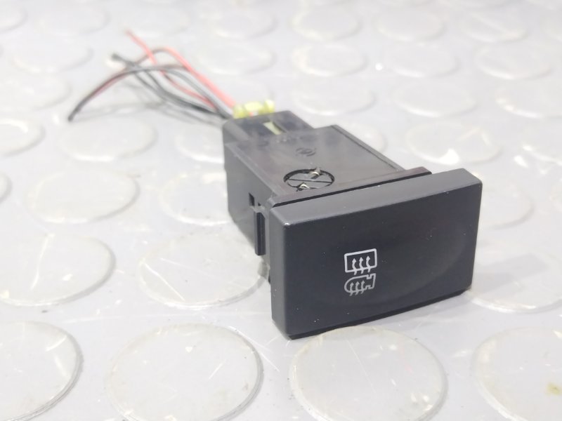 Кнопки в салон, 800 рублей, Красноярск