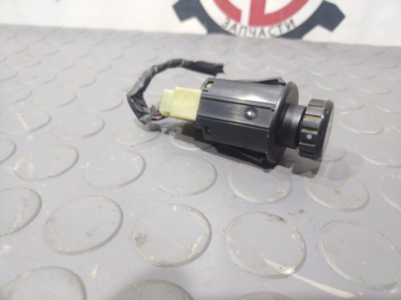 Кнопки в салон, 1300 рублей, Красноярск