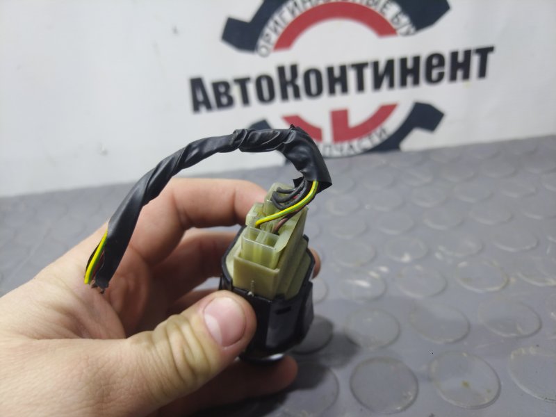 Кнопки в салон, 1300 рублей, Красноярск