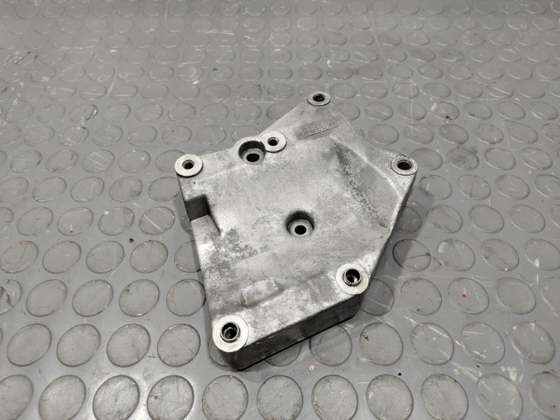 Кронштейн компрессора кондиционера, 1500 рублей, Красноярск