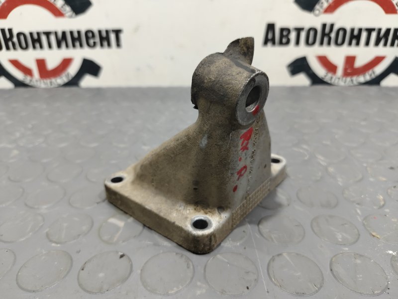 Кронштейн двигателя, 500 рублей, Красноярск