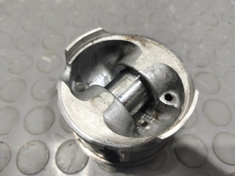 Поршень, 1500 рублей, Красноярск