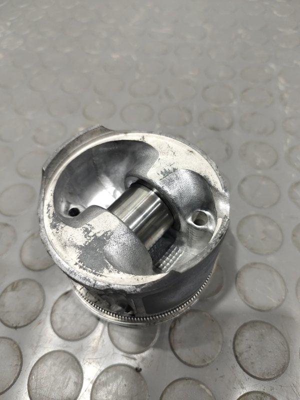 Поршень, 1500 рублей, Красноярск