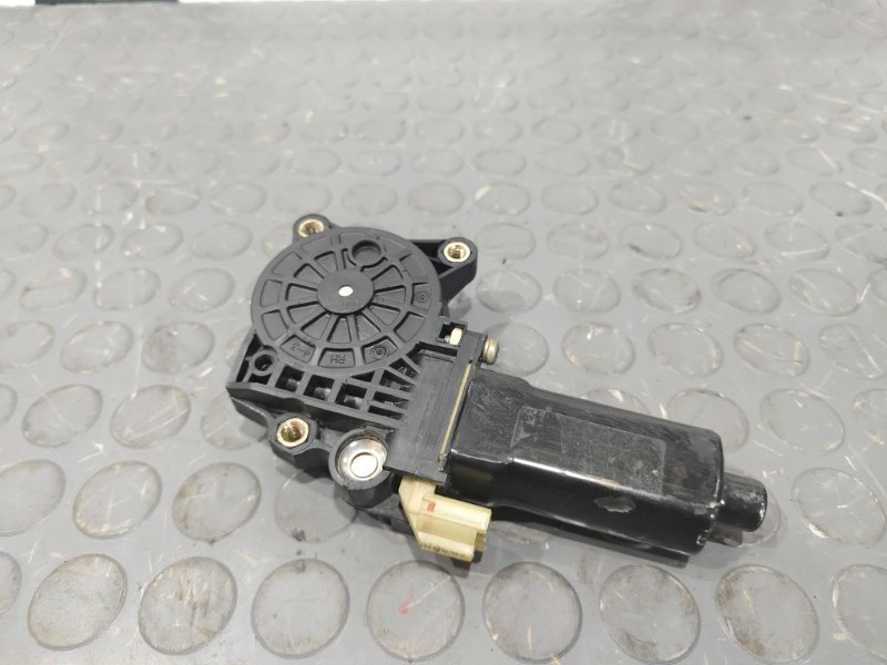 Стеклоподъемник, 2000 рублей, Красноярск