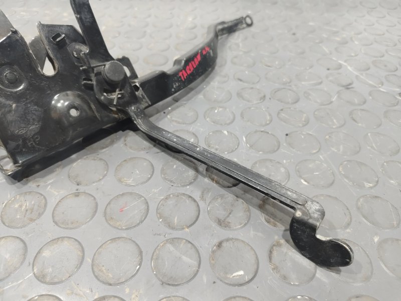 Замок капота, 1000 рублей, Красноярск