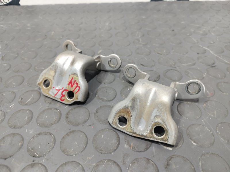 Петля замка двери, 1000 рублей, Красноярск