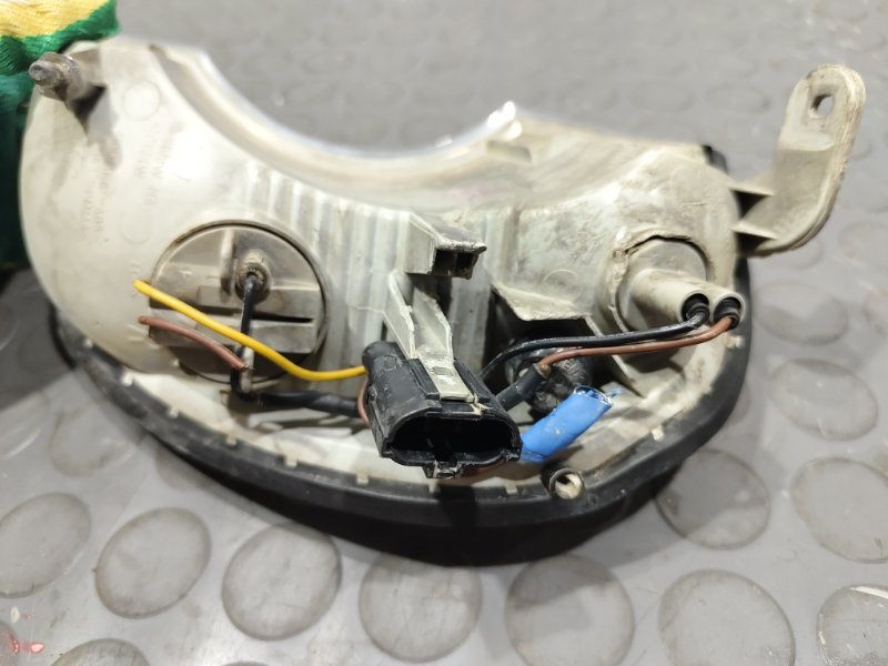 Поворотник, 4500 рублей, Красноярск