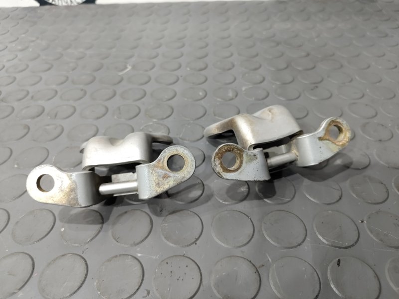 Петля двери, 1000 рублей, Красноярск