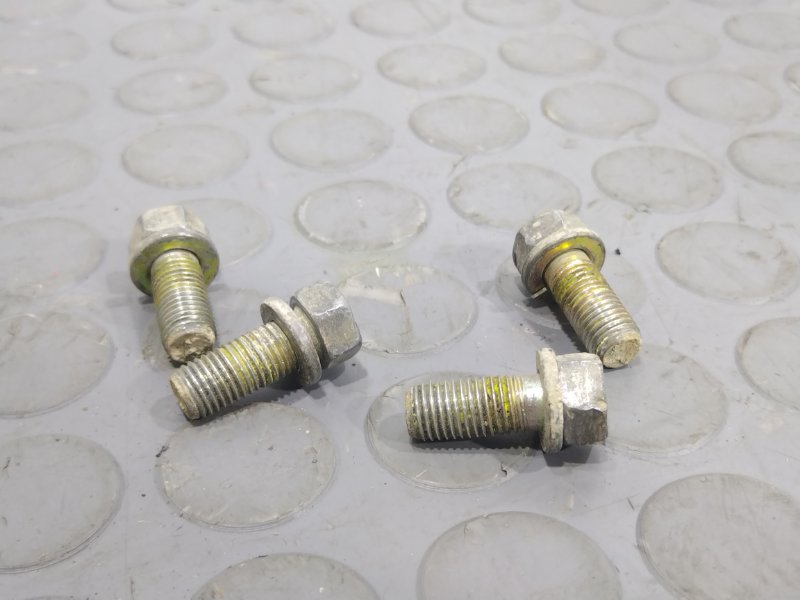 Болт карданного вала, 1000 рублей, Красноярск