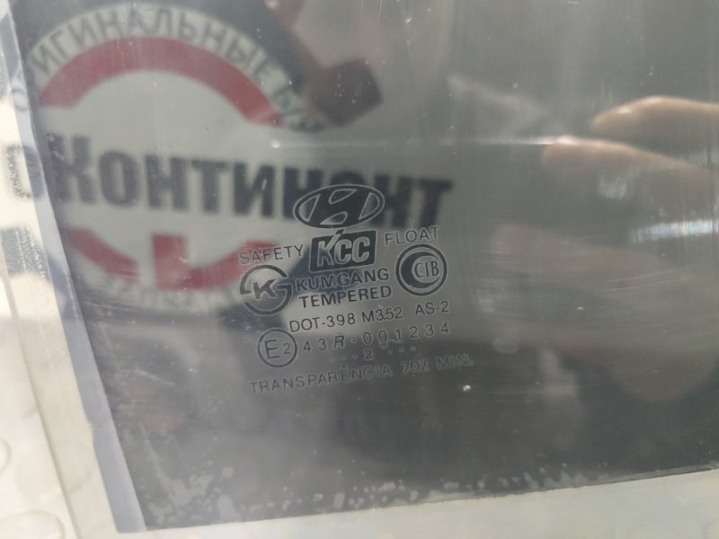 Стекло боковое, 3000 рублей, Красноярск