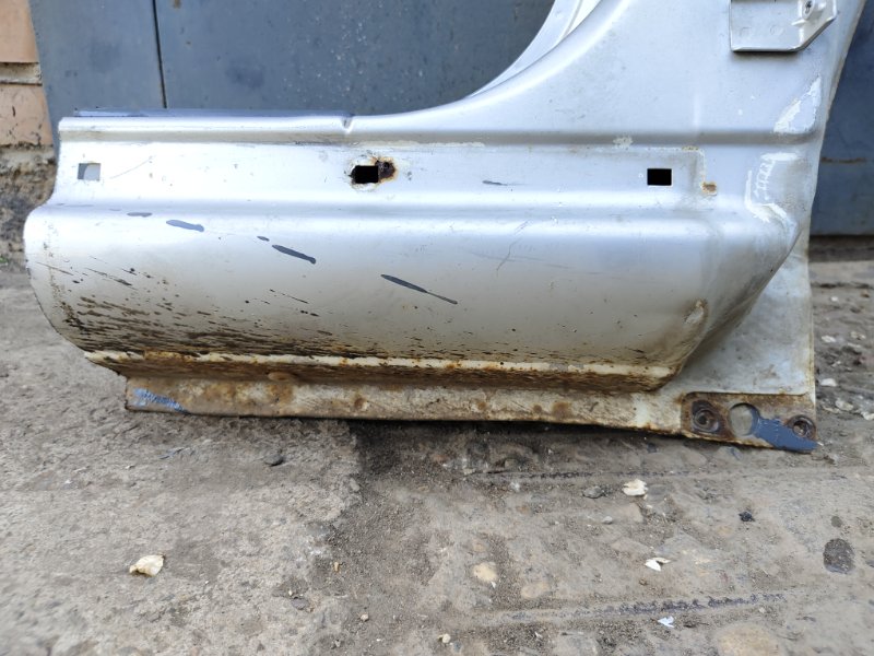 Стойка кузова, 2000 рублей, Красноярск