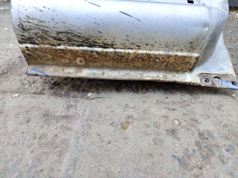 Стойка кузова, 2000 рублей, Красноярск