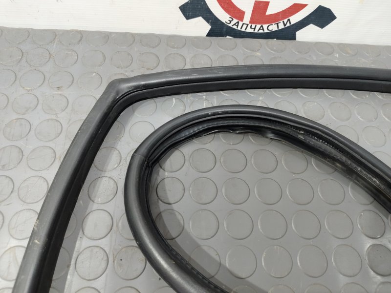 Уплотнительная резинка боковой двери, 1000 рублей, Красноярск