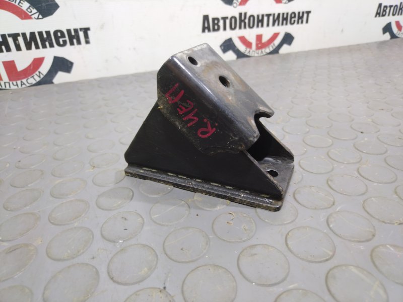 Кронштейн двигателя, 1300 рублей, Красноярск