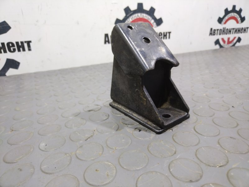 Кронштейн двигателя, 1300 рублей, Красноярск