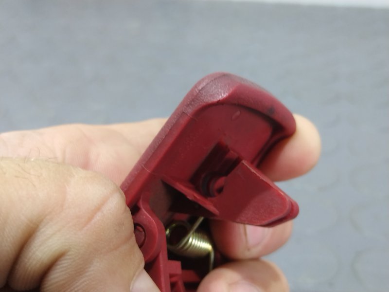 Рычаг открывания капота, 500 рублей, Красноярск