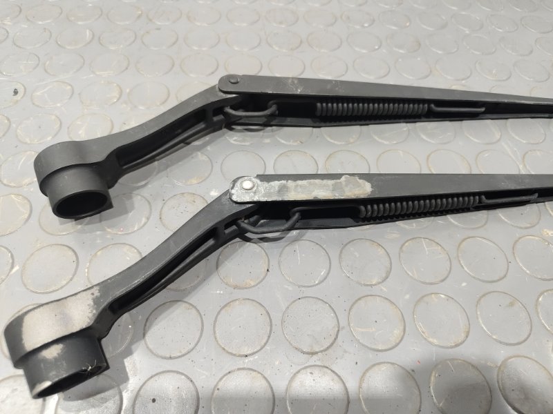 Дворник лобового стекла, 2000 рублей, Красноярск