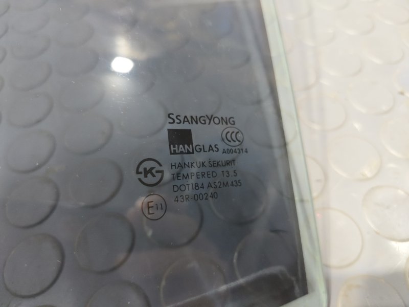 Стекло боковое, 1000 рублей, Красноярск