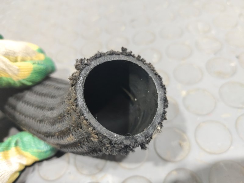 Патрубок интеркулера, 500 рублей, Красноярск