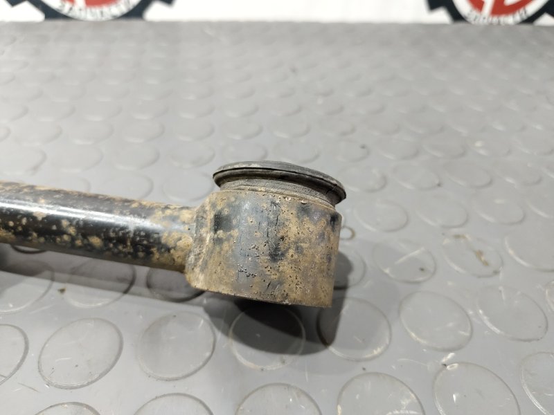 Тяга задняя, 1000 рублей, Красноярск