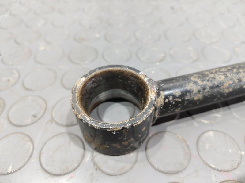 Тяга задняя, 1000 рублей, Красноярск