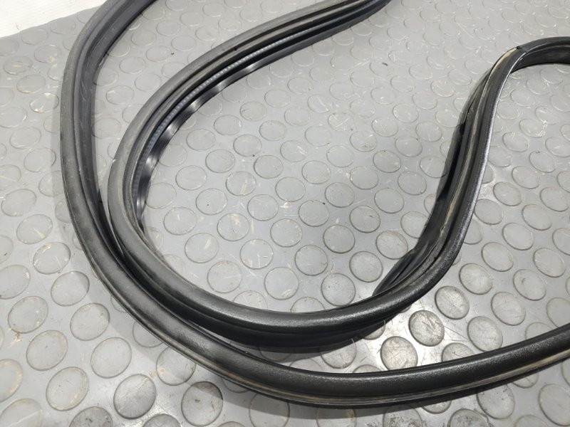 Уплотнительная резинка боковой двери, 1000 рублей, Красноярск