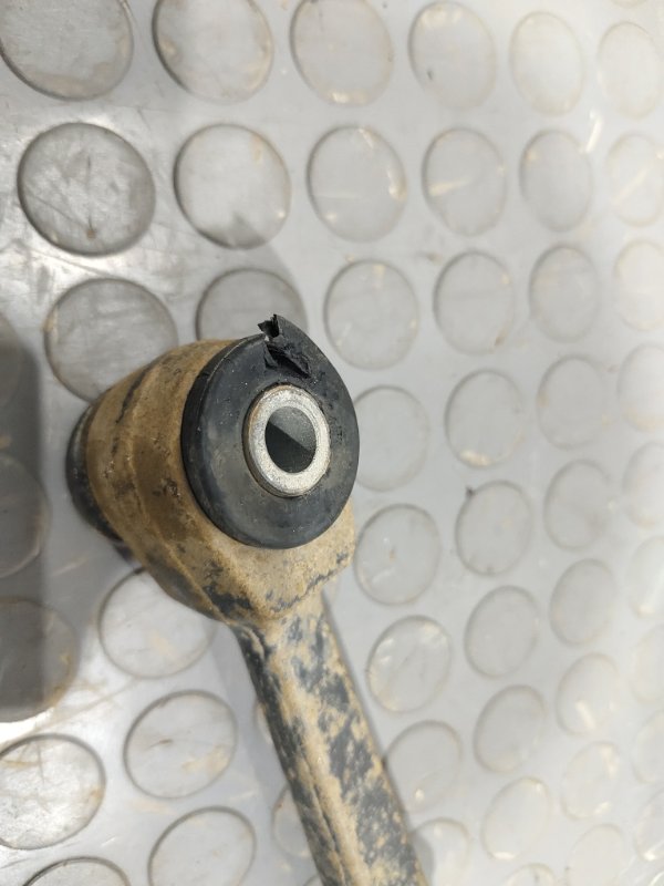 Рычаг подвески, 1000 рублей, Красноярск