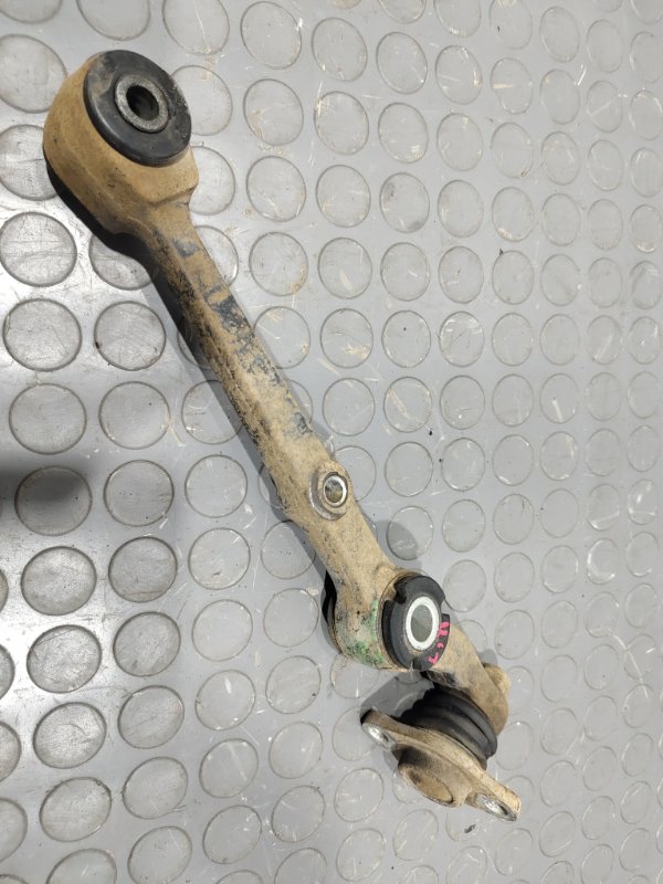 Рычаг подвески, 1000 рублей, Красноярск