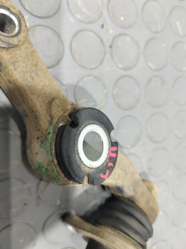 Рычаг подвески, 1000 рублей, Красноярск