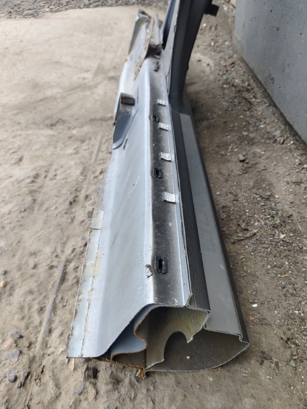 Стойка кузова, 2000 рублей, Красноярск