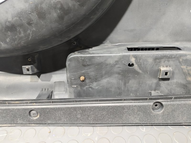 Накладка крышки багажника, 5000 рублей, Красноярск