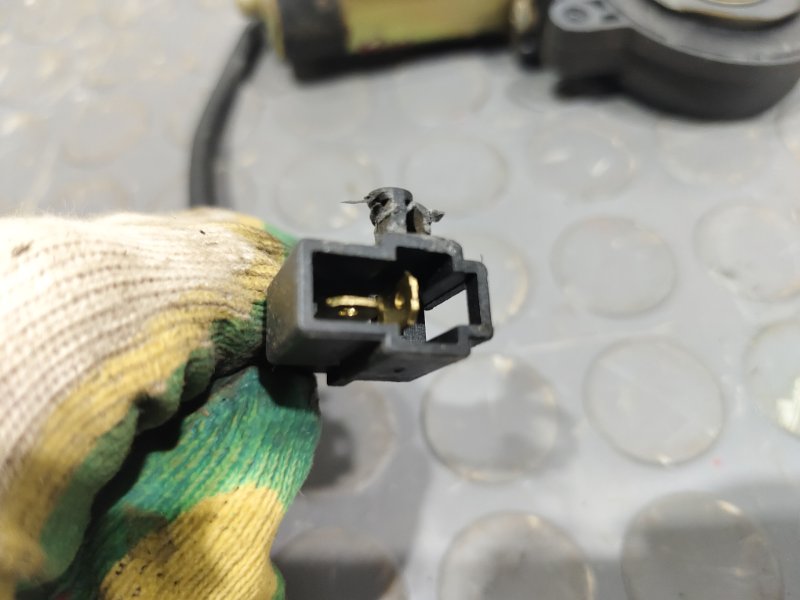 Стеклоподъемник, 1700 рублей, Красноярск